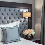 Hotel Genesis