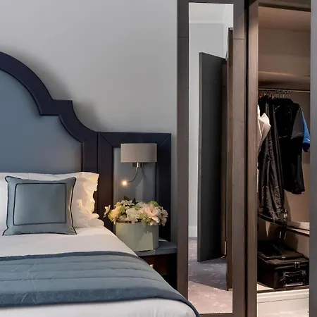 Hotel Genesis 5*