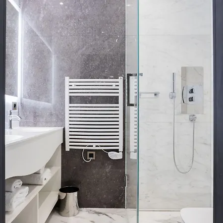 Hotel Genesis Menton