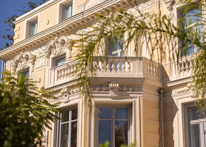 Genesis 5* Menton