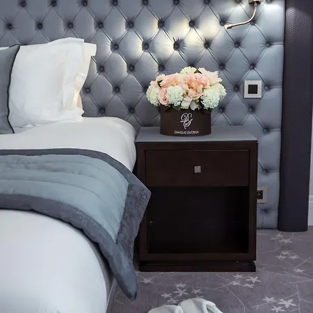 Hotel Genesis 5*