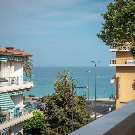 Hotel Genesis Menton