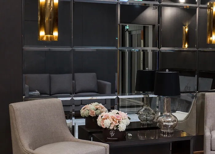 Genesis Hotel Menton