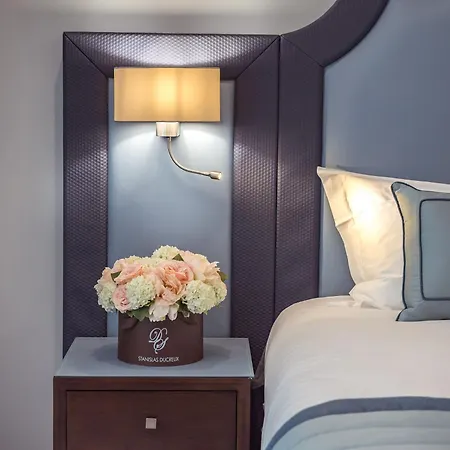 Hotel Genesis 5*